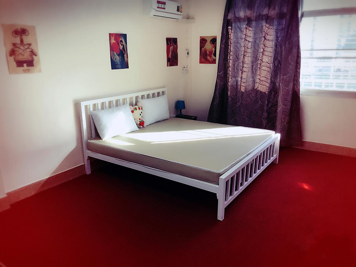 Small Elephant Hostel Bangkok Dış mekan fotoğraf